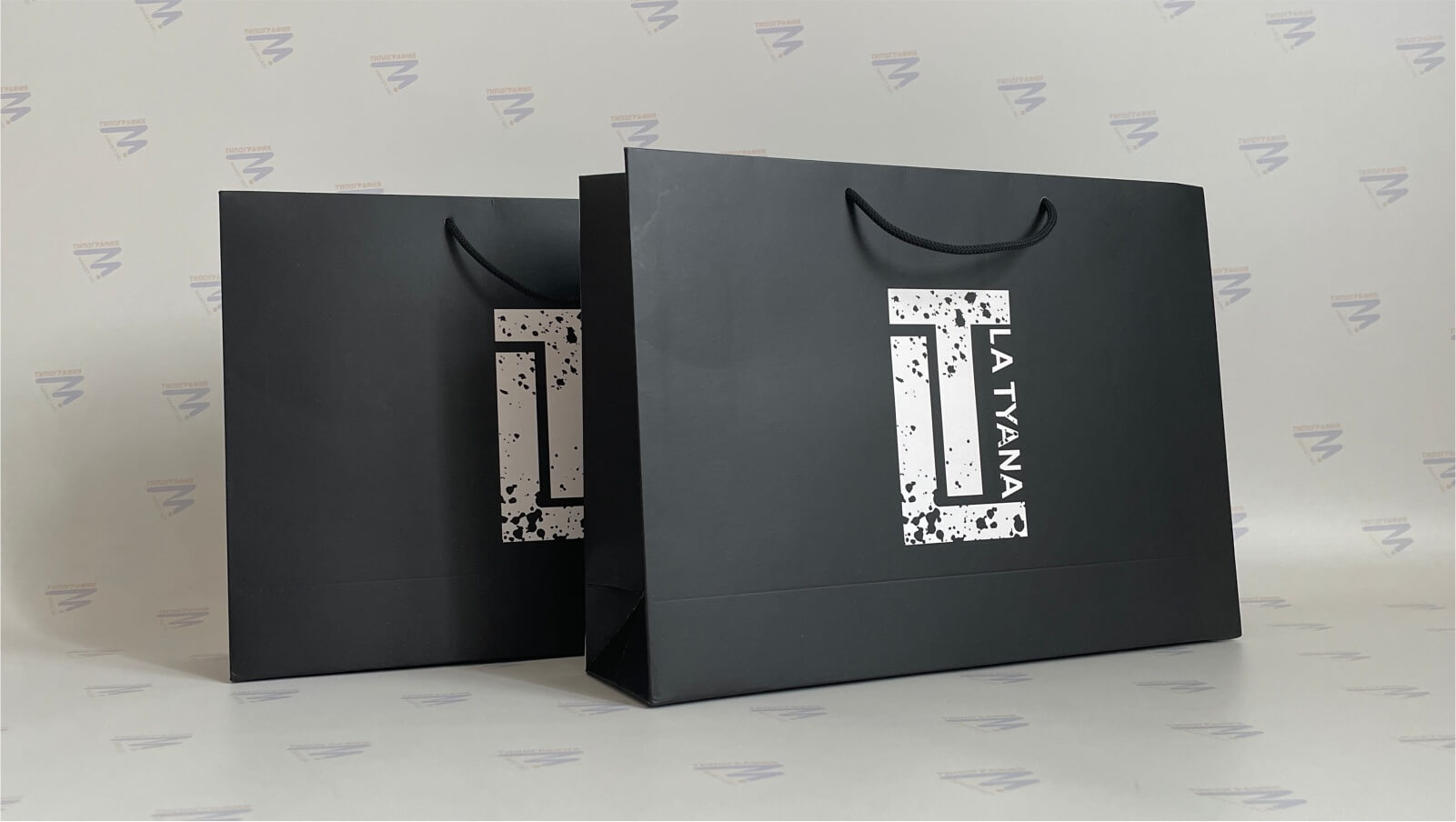 Пакеты со шнурками черные белый логотип фото 14
